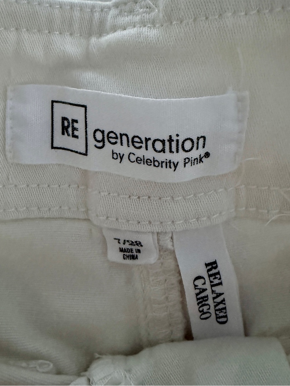RE Generation by Celebrity Pink Relaxed Cargo Pants Size 7/28 Cream Wide Leg - Picture 11 of 12